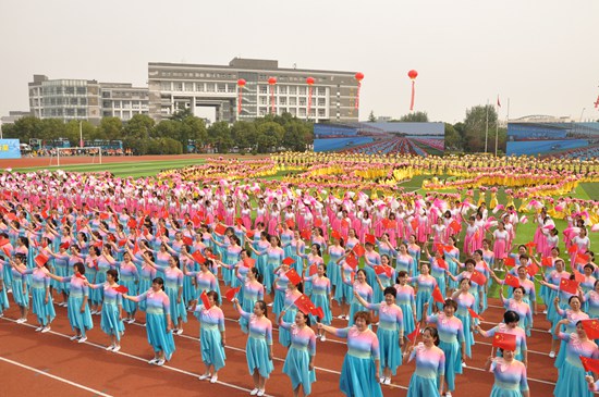 8大合唱.jpg